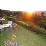 Gästehaus-weingut Loersch 3*