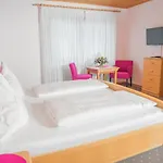 Gaestehaus-weingut Loersch 3* Leiwen