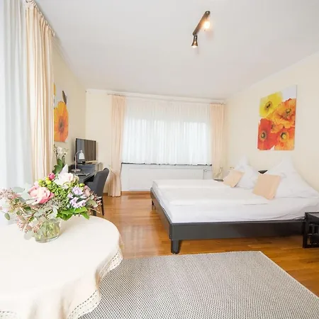 Gaestehaus-weingut Loersch Guest house